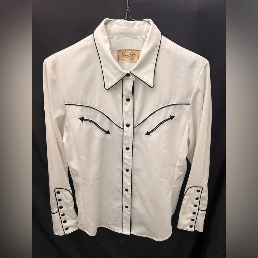 Scully White Western Snap Shirt Black Piping Embroidered Arrow Detail Women’s
